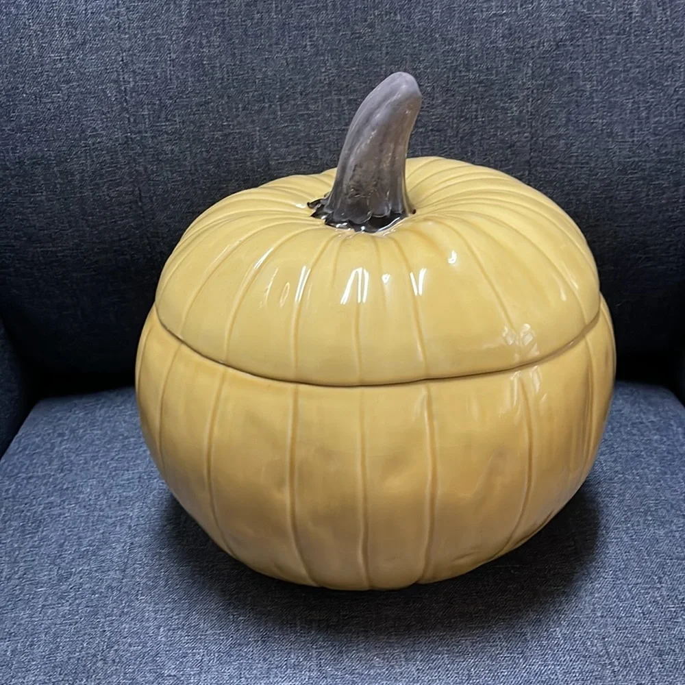 Crate & Barrel Harvest Pumpkin Serving Tureen